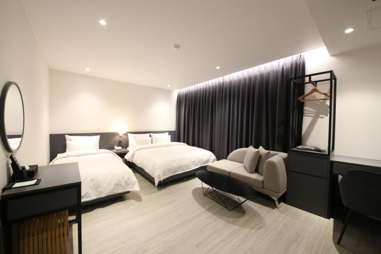Hotel Stay Gumi Екстер'єр фото